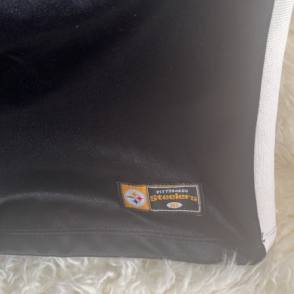 Steelers Jersey - Picture 3 of 5